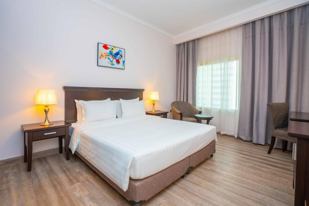 Ezdan Hotel, Residences