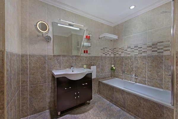 Ezdan Hotel, Residences image 20